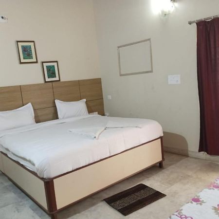 Chandan Resort Puri Exterior photo