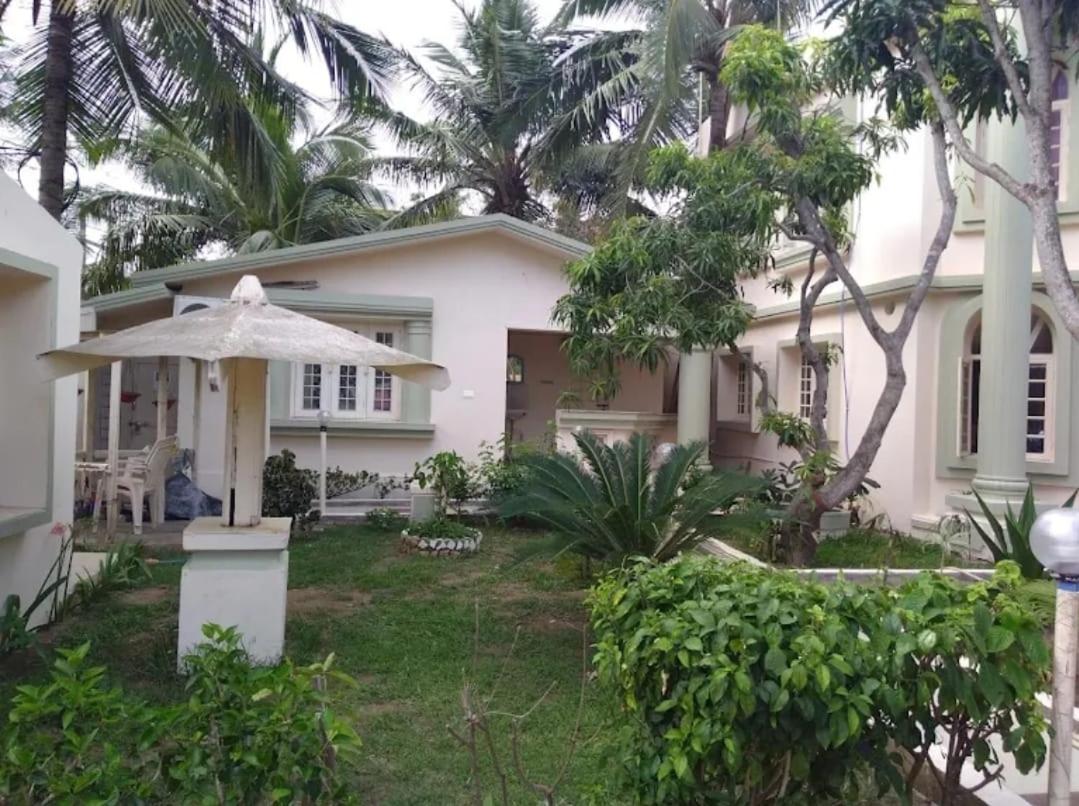 Chandan Resort Puri Exterior photo